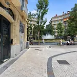 Apartment Katedrala By Feelfreerentals
